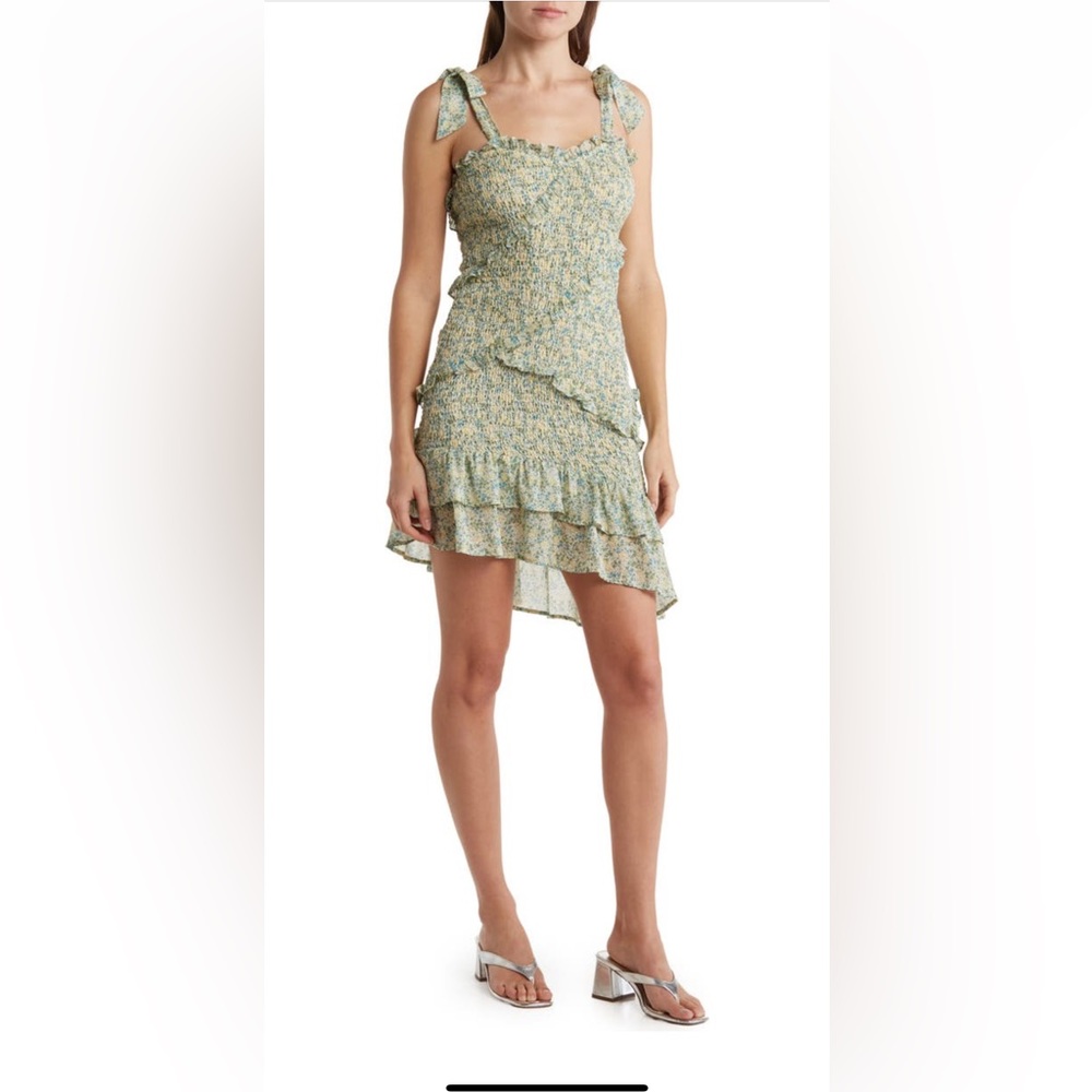 Astr the Label Eastwick Asymmetrical Dress Floral Large - Picture 10 of 11